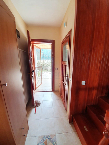 Загородный дом в горах в поселке Бейджик Кемер