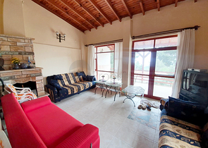 Загородный дом в горах в поселке Бейджик Кемер