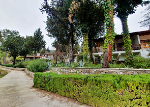 Загородный дом в горах в поселке Бейджик Кемер