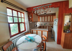 Загородный дом в горах в поселке Бейджик Кемер