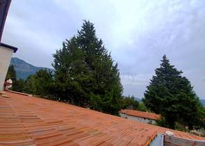 Загородный дом в горах в поселке Бейджик Кемер