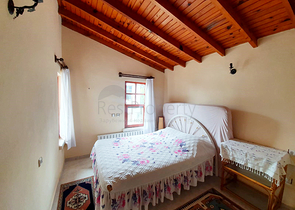 Загородный дом в горах в поселке Бейджик Кемер