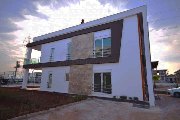 Просторная вилла 4+1 в Алтынкале Дошемеальты