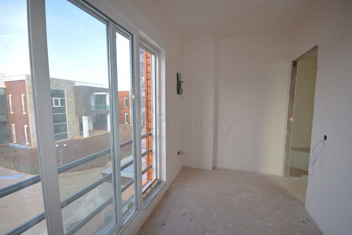 Просторная вилла 4+1 в Алтынкале Дошемеальты