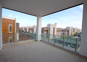 Просторная вилла 4+1 в Алтынкале Дошемеальты