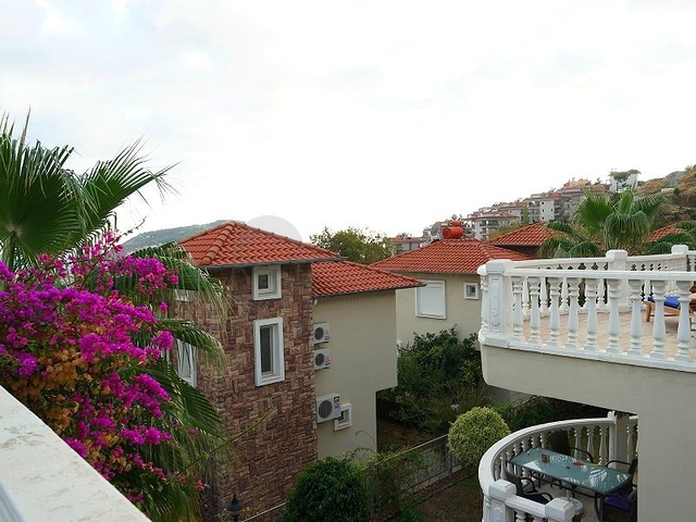 Уютная вилла 3+1 в центре Алании