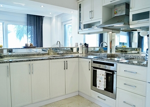 Уютная вилла 3+1 в центре Алании