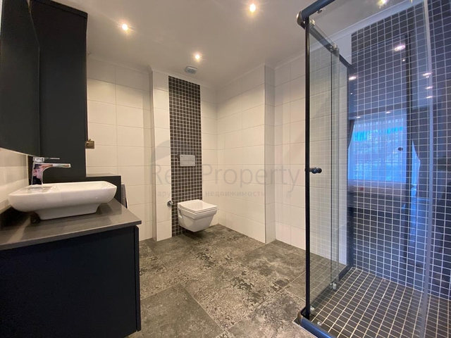 Трехкомнатная квартира в административном центре Алании. 