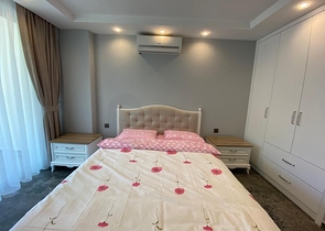 Трехкомнатная квартира в административном центре Алании. 