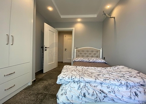 Трехкомнатная квартира в административном центре Алании. 