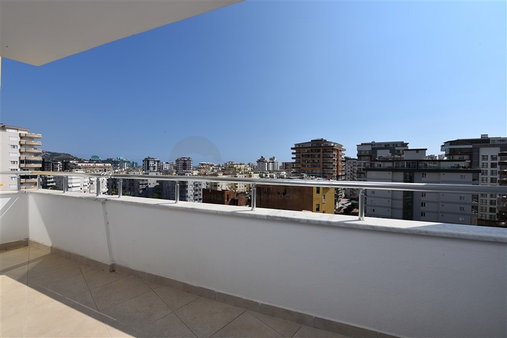 Четырёхкомнатная квартира по выгодной цене