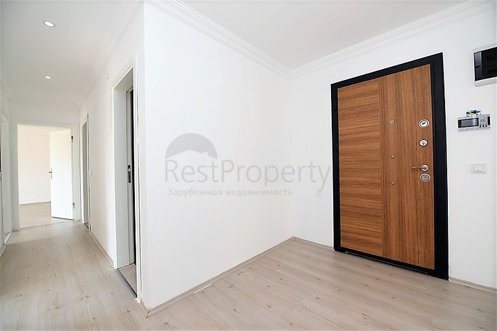 Четырёхкомнатная квартира по выгодной цене