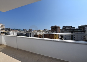 Четырёхкомнатная квартира по выгодной цене