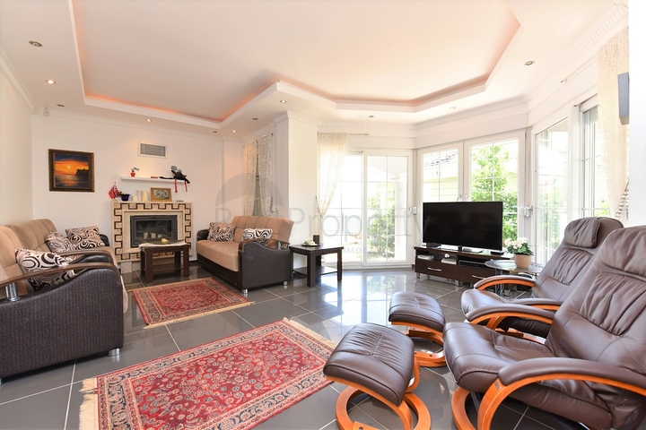 Вилла 4+1 с видом на крепость и море