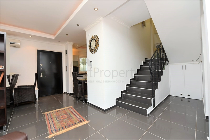 Вилла 4+1 с видом на крепость и море