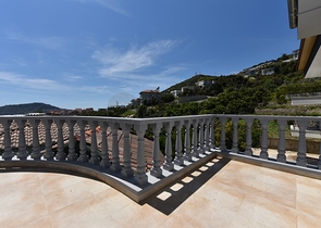 Вилла 4+1 с видом на крепость и море