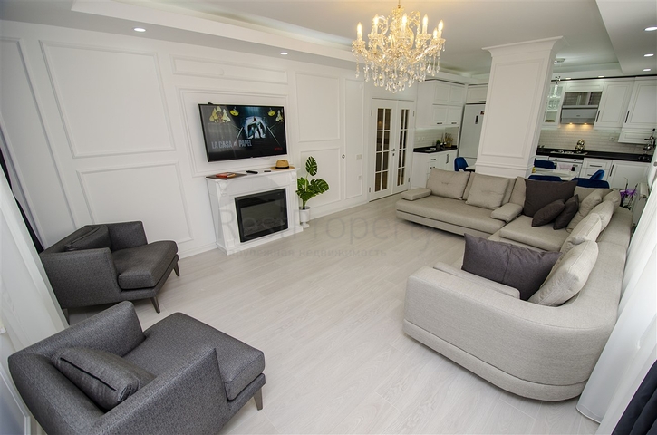 Элитный пентхаус 3+1 с мебелью в комплексе 600 м до моря