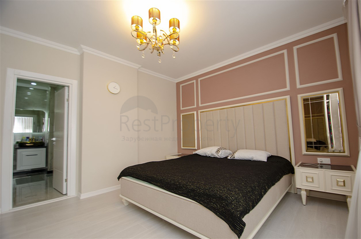 Элитный пентхаус 3+1 с мебелью в комплексе 600 м до моря