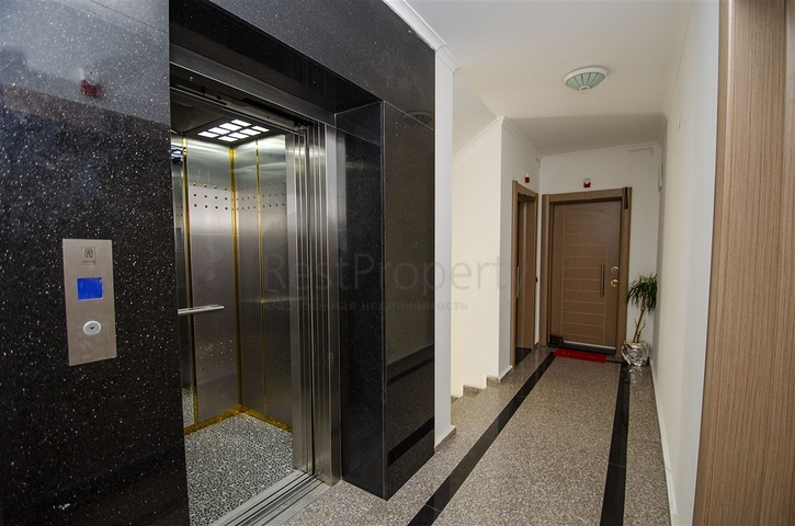 Элитный пентхаус 3+1 с мебелью в комплексе 600 м до моря