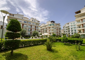 Элитный пентхаус 3+1 с мебелью в комплексе 600 м до моря