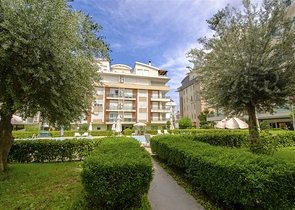 Элитный пентхаус 3+1 с мебелью в комплексе 600 м до моря