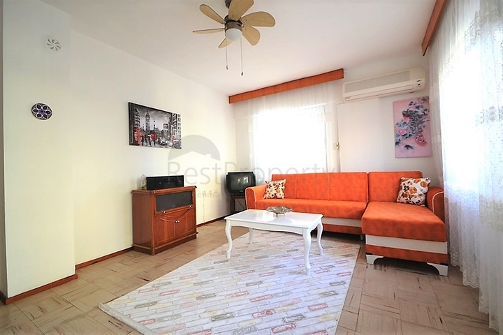 Меблированная квартира с двумя спальнями и отдельной кухней в Махмутларе