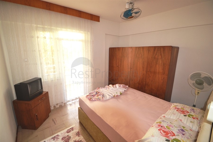 Меблированная квартира с двумя спальнями и отдельной кухней в Махмутларе