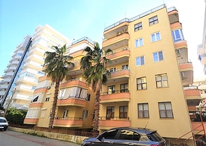 Меблированная квартира с двумя спальнями и отдельной кухней в Махмутларе