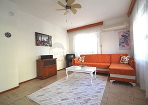 Меблированная квартира с двумя спальнями и отдельной кухней в Махмутларе