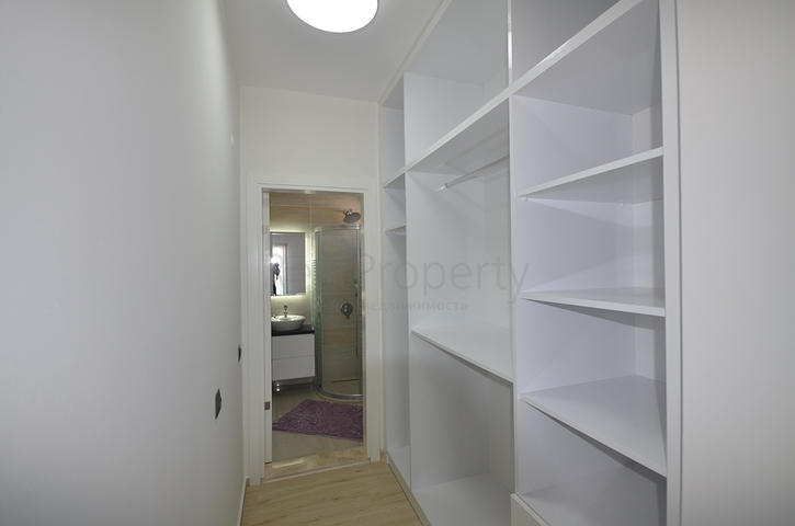 Трехэтажная вилла планировкой 4+1 в Фетхие