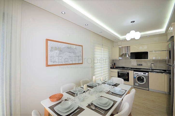 Трехэтажная вилла планировкой 4+1 в Фетхие