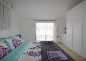 Трехэтажная вилла планировкой 4+1 в Фетхие