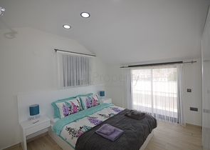 Трехэтажная вилла планировкой 4+1 в Фетхие