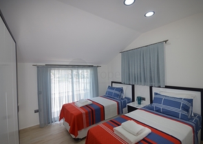 Трехэтажная вилла планировкой 4+1 в Фетхие