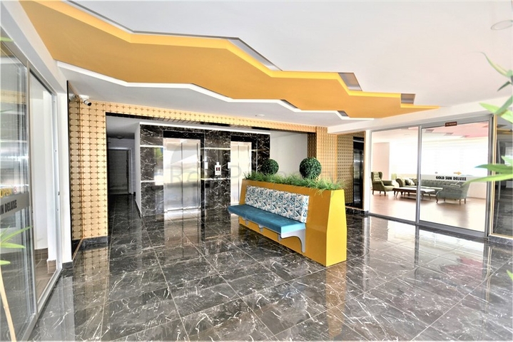 Трехкомнатная квартира в красивом комплексе