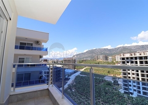 Трехкомнатная квартира в красивом комплексе