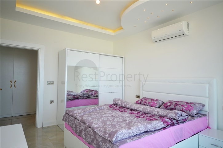 1+1 в Махмутларе с видом на море