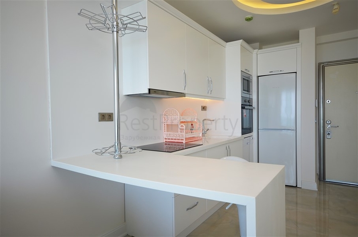 1+1 в Махмутларе с видом на море