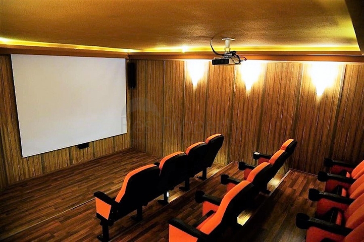 1+1 в Махмутларе с видом на море