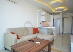 1+1 в Махмутларе с видом на море