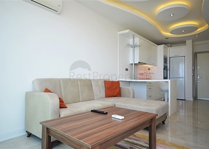 1+1 в Махмутларе с видом на море