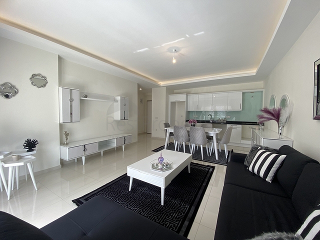 Просторная квартира 1+1 с мебелью в Махмутларе