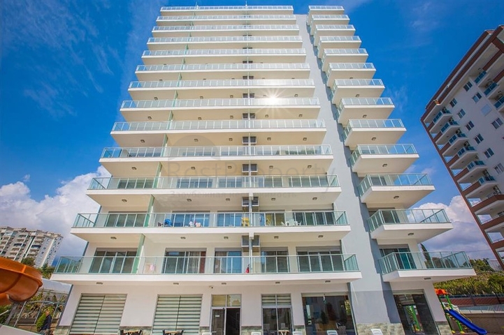 Просторная квартира 1+1 с мебелью в Махмутларе