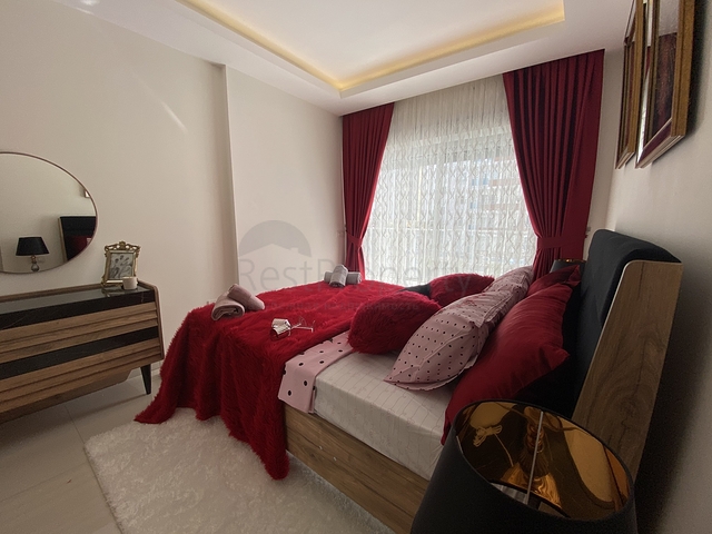 Просторная квартира 1+1 с мебелью в Махмутларе