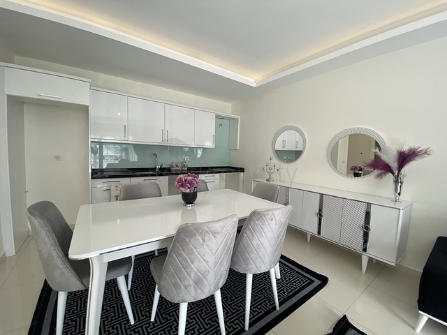 Просторная квартира 1+1 с мебелью в Махмутларе