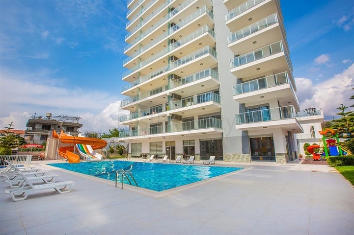 Просторная квартира 1+1 с мебелью в Махмутларе