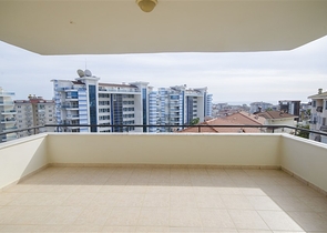 Просторная квартира в районе Аланьи - Джикджилли