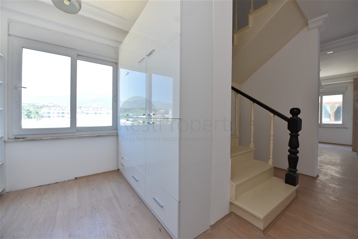 Пентхаус с видом на горную реку Дим-Чай