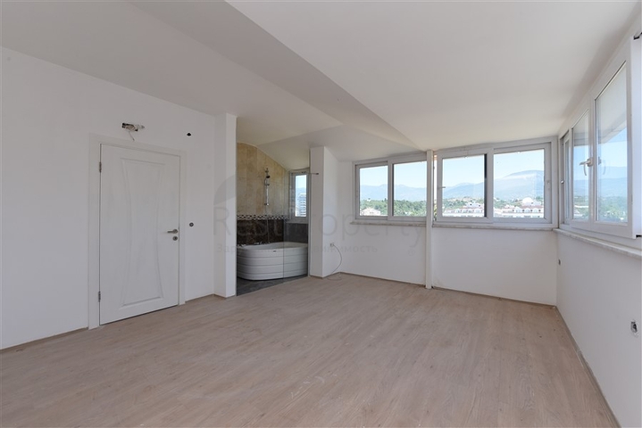 Пентхаус с видом на горную реку Дим-Чай