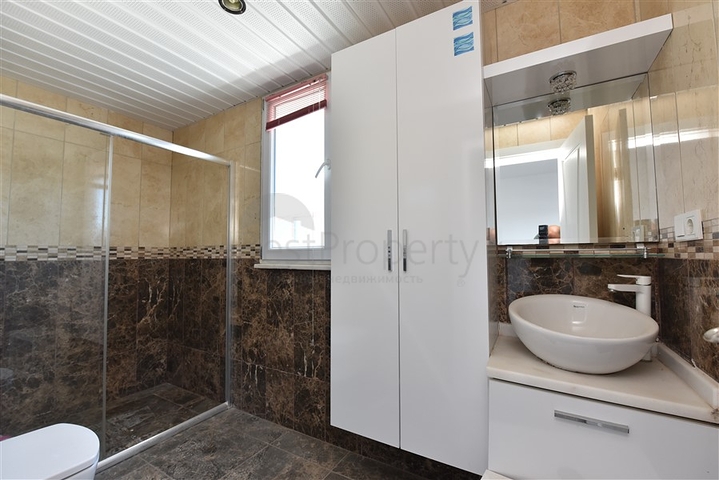 Пентхаус с видом на горную реку Дим-Чай